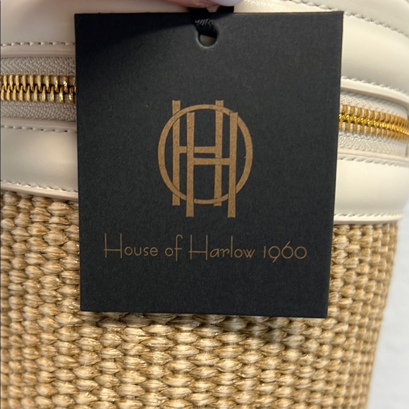 House of Harlow 1960 | Mini Bucket Bag w/ Crossbody - Picture 2 of 13